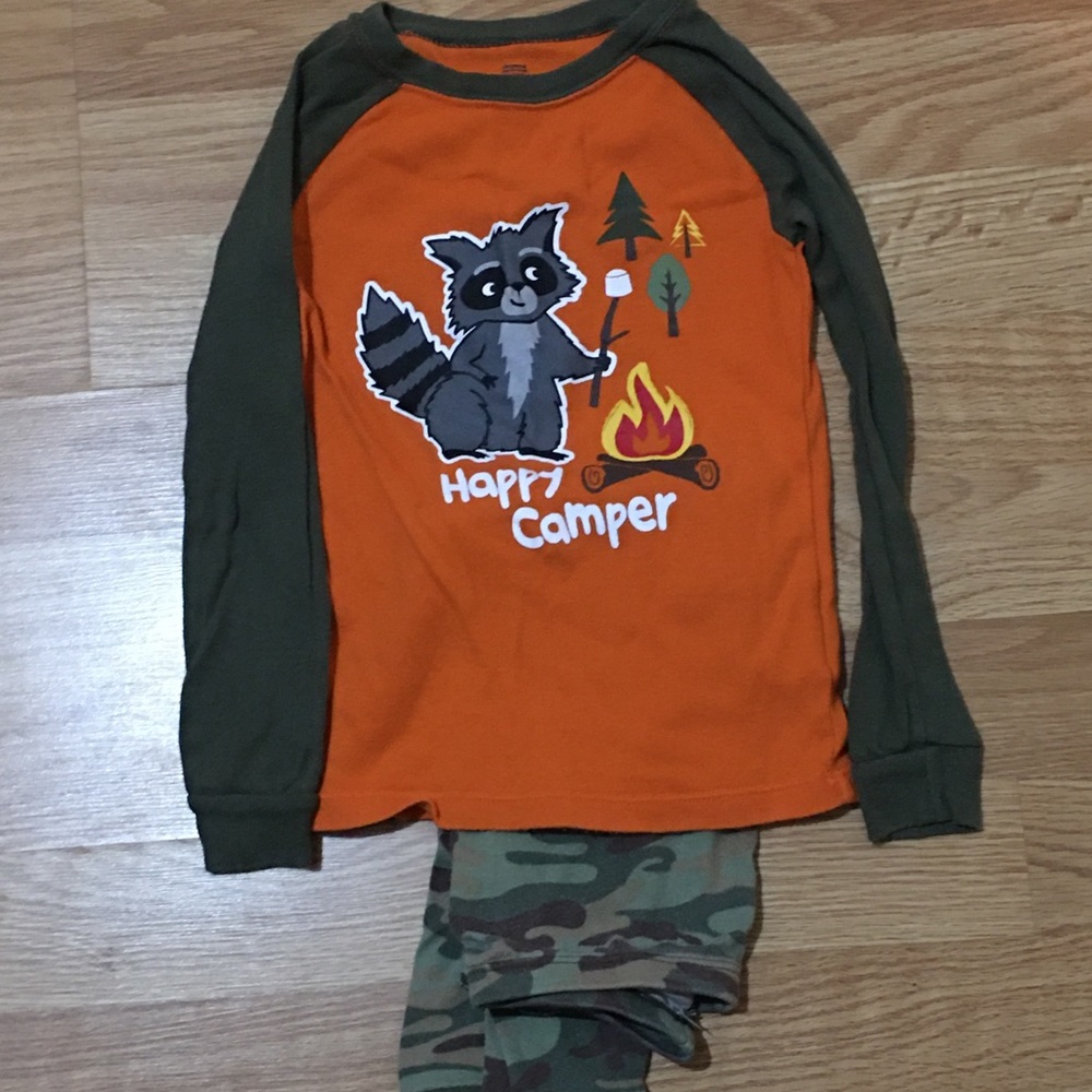 Toddler boy Pjs lot size 5 and 5T